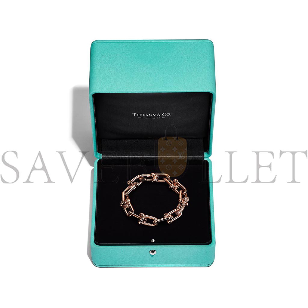 T*f*ny large link bracelet in rose gold with diamonds